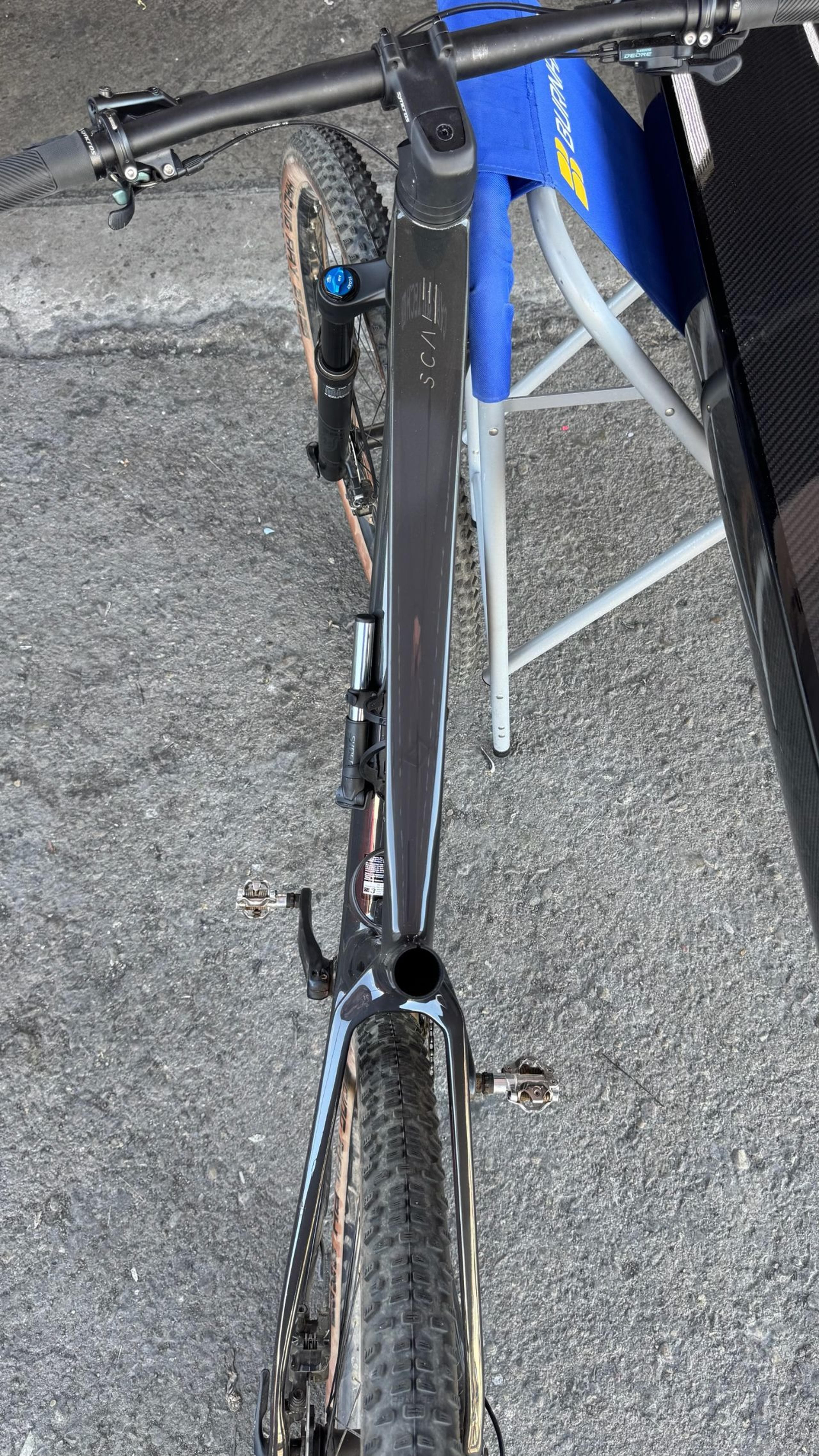 Top-down view of repaired Scott Scale RC carbon fiber mountain bike frame